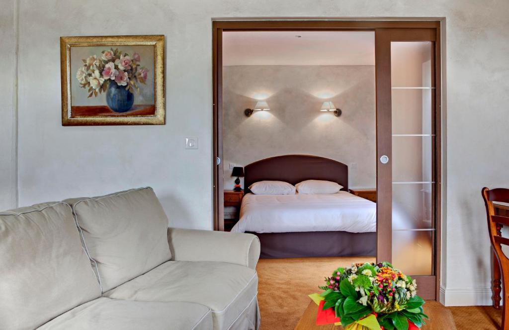 Hotel Beausejour Vic-sur-Cere Room photo