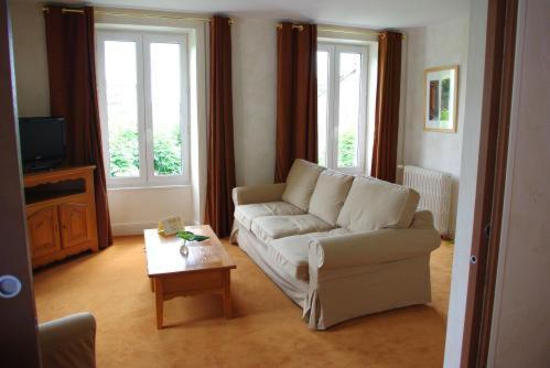 Hotel Beausejour Vic-sur-Cere Room photo